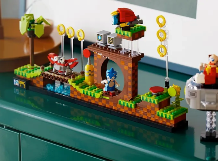 GenjiTalkGames - Sonic fans rejoice! Walmart's slashing the price of the Green Hill Zone Lego set to $45 (from $80)! Grab this 1125-piece masterpiece before it's gone! #LegoSonic #SonicTheHedgehog #BlackFriday