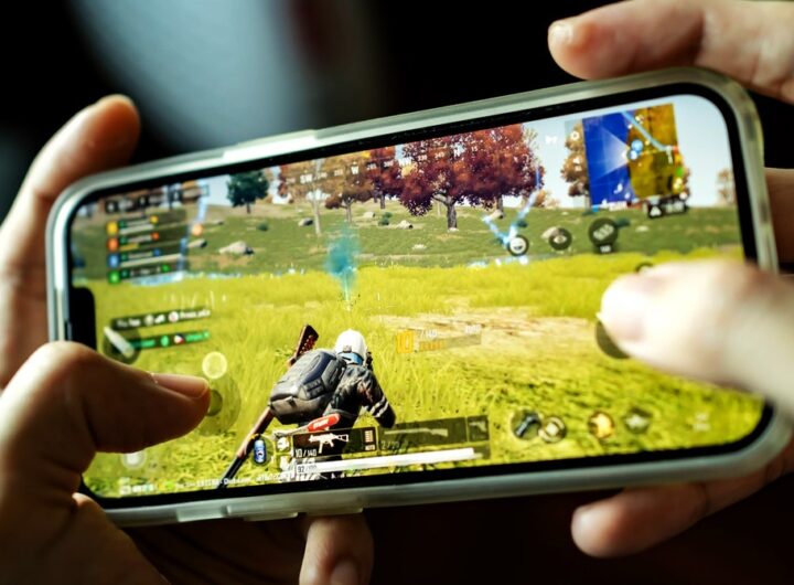 GenjiTalkGames - Apple's new iPhones promise console-level gaming, but don't get your hopes up too high. You'll get AAA titles, but don't expect a full console experience. #iPhone16Pro #MobileGaming #AppleEvent