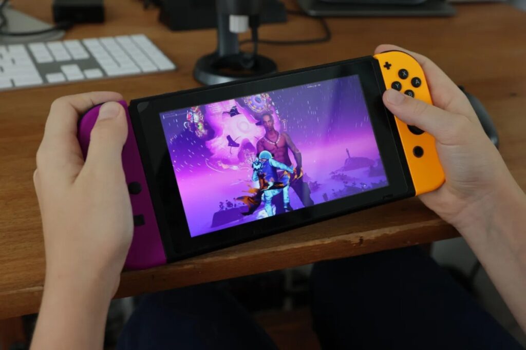 GenjiTalkGames - Nintendo Switch 2 incoming! Rumors suggest a staggered reveal starting this week, with backward compatibility confirmed. Expect an evolution, not a revolution, building on the Switch's success. #NintendoSwitch2 #GamingNews #TechUpdate